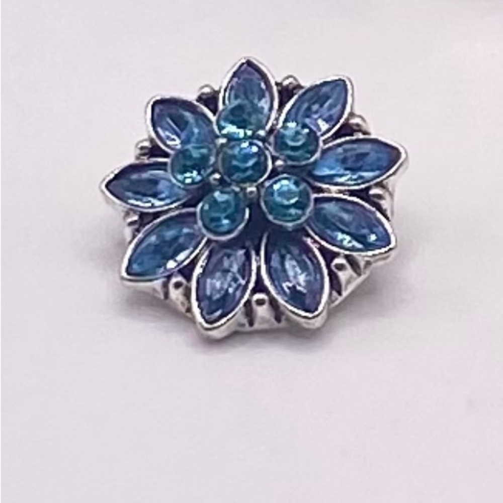 Ginger Snap #211 - “Aqua Bouquet Snap” For 18mm Snap Jewelry! - Picture 5 of 6